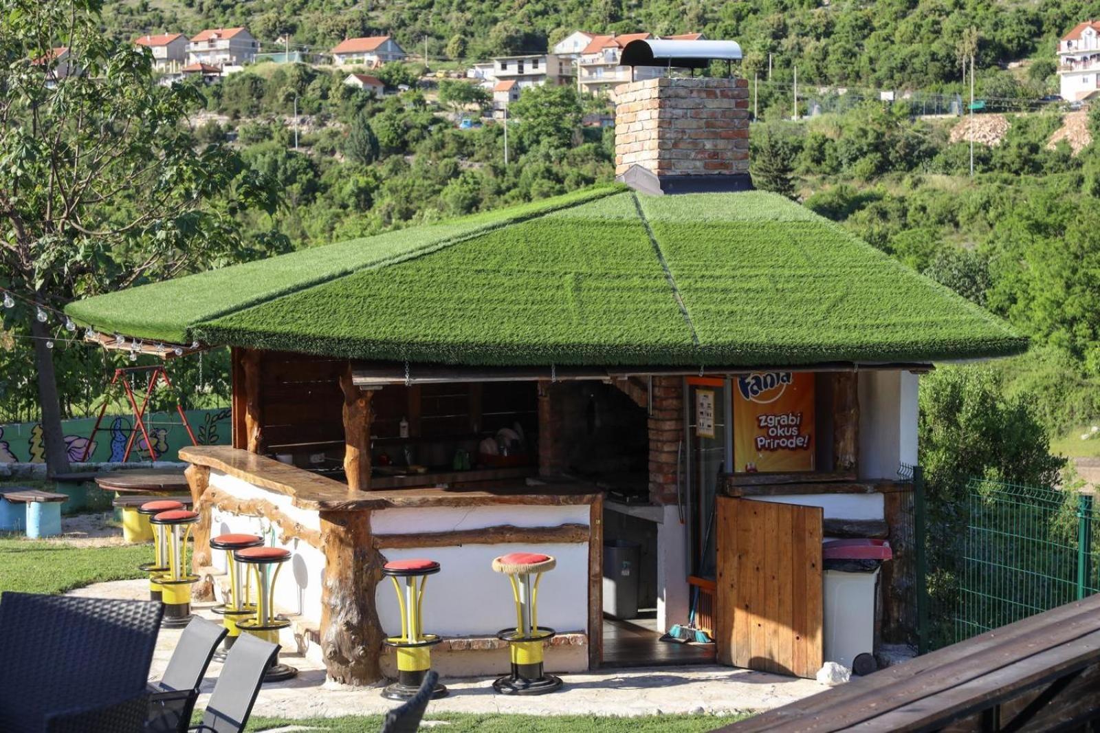 Villa Lyra Trebinje Exterior photo